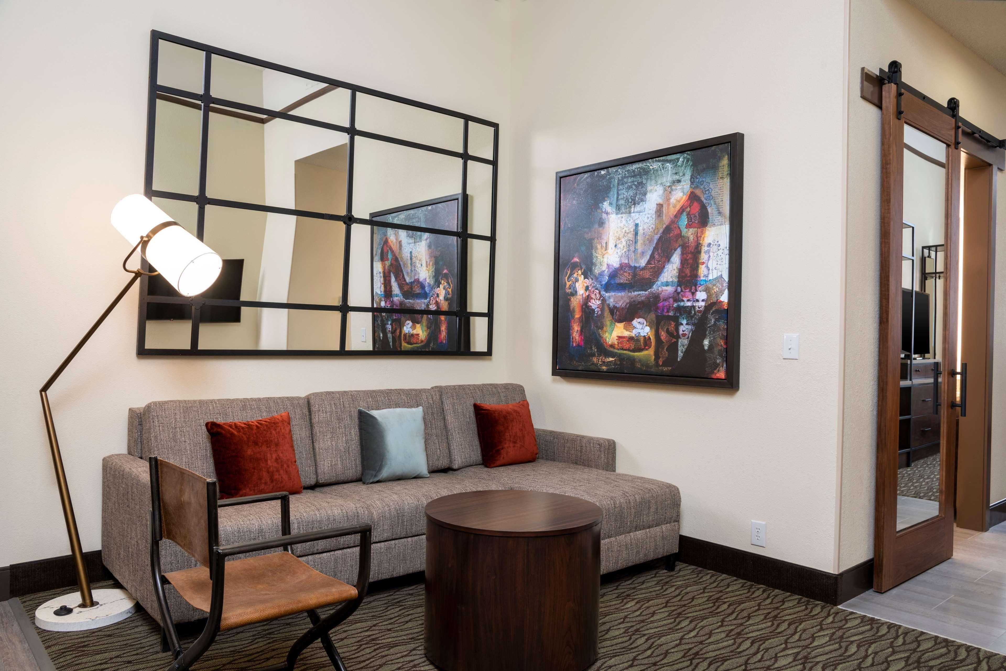 Homewood Suites By Hilton Indianapolis Downtown Exteriör bild