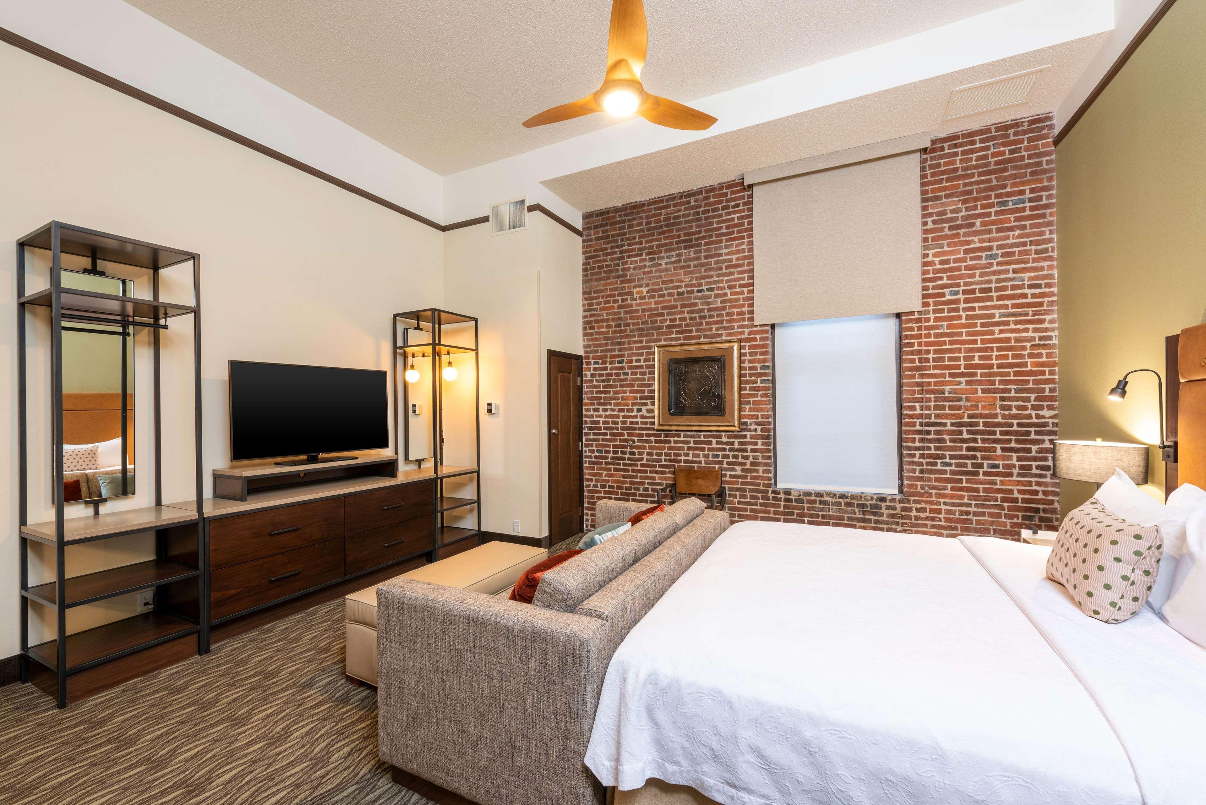 Homewood Suites By Hilton Indianapolis Downtown Exteriör bild