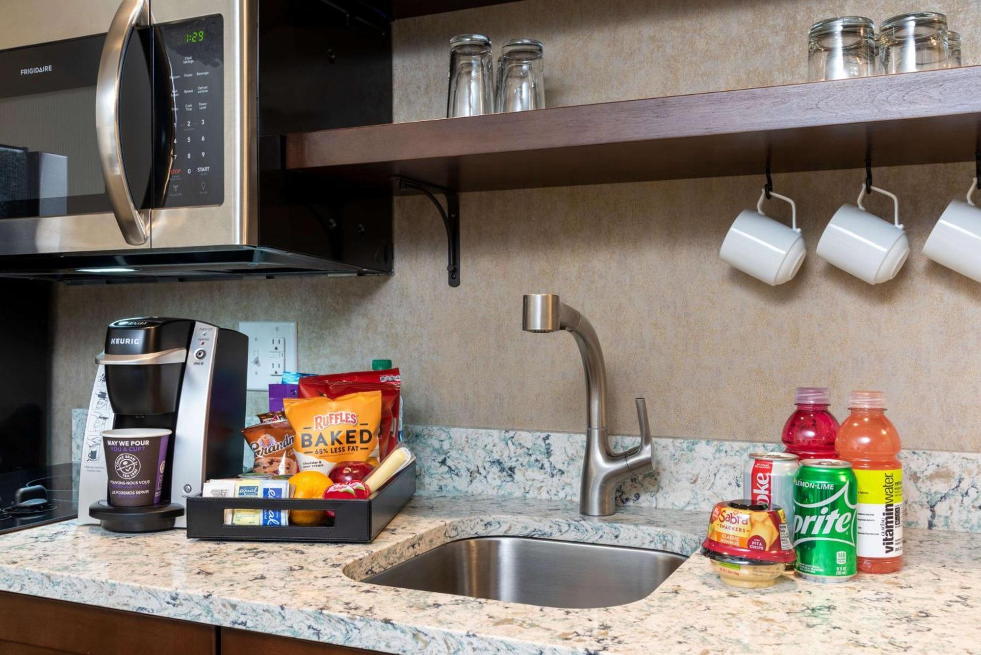 Homewood Suites By Hilton Indianapolis Downtown Exteriör bild
