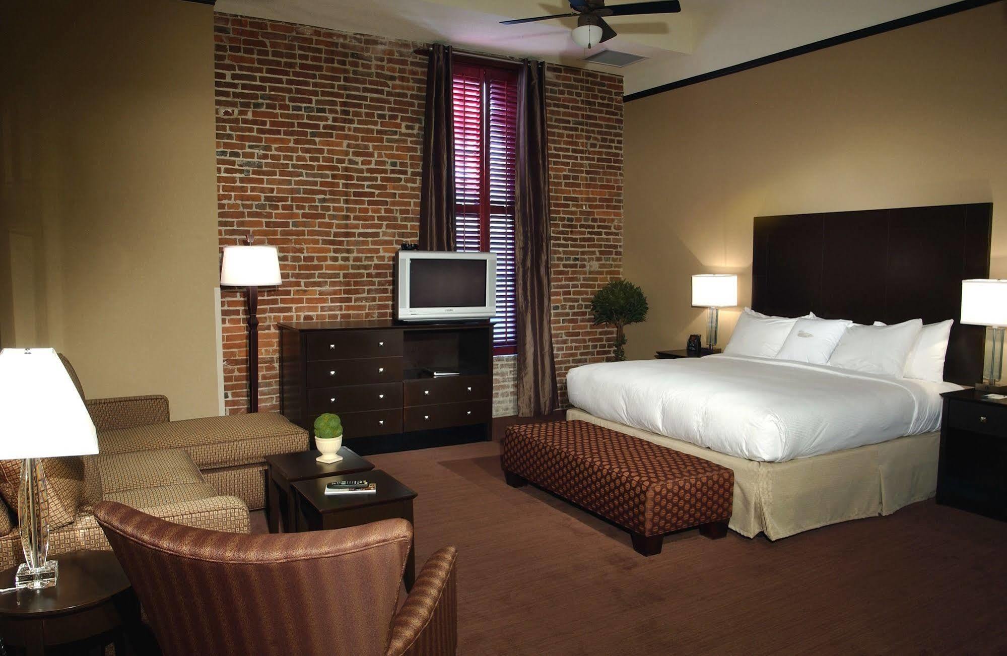 Homewood Suites By Hilton Indianapolis Downtown Exteriör bild