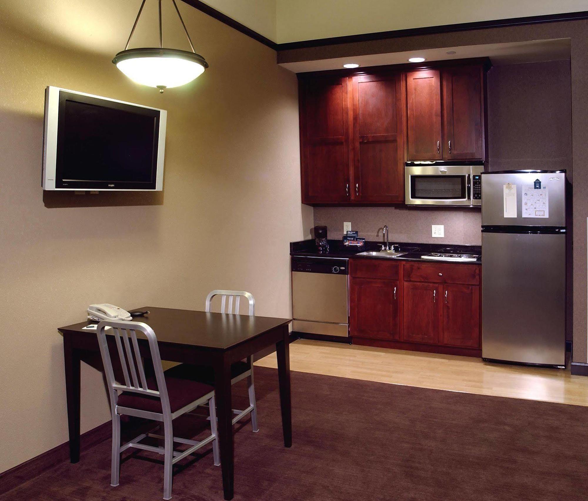 Homewood Suites By Hilton Indianapolis Downtown Exteriör bild